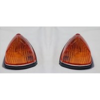 Par Lanternas Teto Mercedes 1113 1513 1519 - Amarelo Par Lanternas Teto Mercedes 1113 1513 1519 - Amarelo